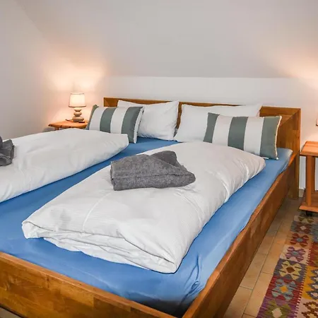 Stunning In Wohlenberger Wiek With Wifi *